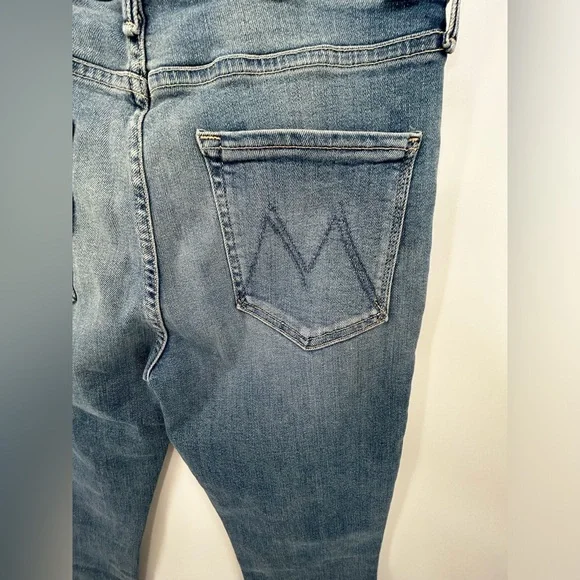 NWT $238 MOTHER Mid Rise Dazzler Ankle Fray Riding The Cliffside - Picture 4 of 9